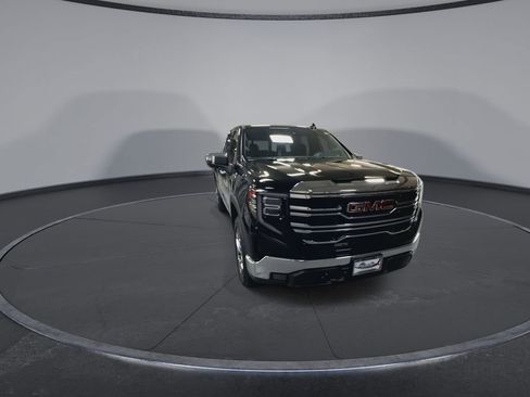 Certified 2022 GMC Sierra 1500 SLT AWD/4WD image 7