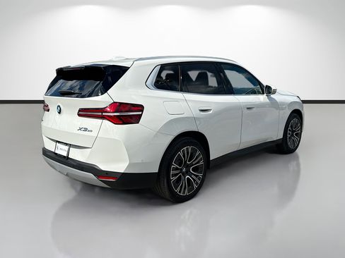 New 2026 BMW X3 xDrive30 w/ Convenience Package AWD/4WD image 3