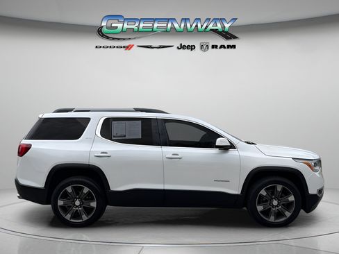 Used 2019 GMC Acadia SLT w/ LPO, Floor Liner Package FWD image 5
