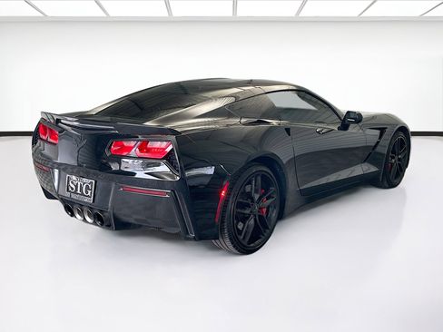 Used 2016 Chevrolet Corvette Stingray Coupe w/ 2LT Preferred Equipment Group RWD image 4