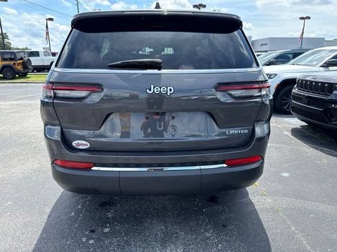 Used 2024 Jeep Grand Cherokee L Limited w/ Trailer Tow Package RWD image 28