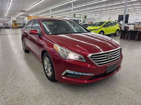 Used 2015 Hyundai Sonata SE FWD image 4