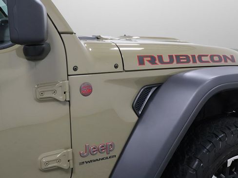 Used 2021 Jeep Wrangler Unlimited Sport AWD/4WD image 34