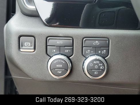 New 2026 GMC Sierra 1500 Elevation image 18