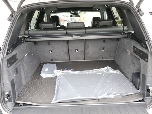 New 2026 BMW X5 xDrive40i AWD/4WD image 15