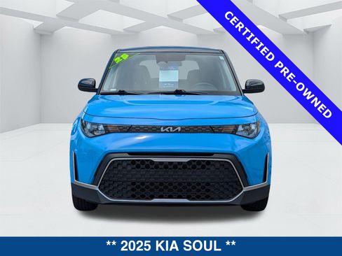Used 2025 Kia Soul S FWD image 9