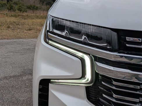 Used 2023 Chevrolet Tahoe Premier image 10