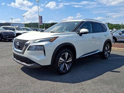 Used 2023 Nissan Rogue SL w/ SL Premium Package AWD/4WD image 3