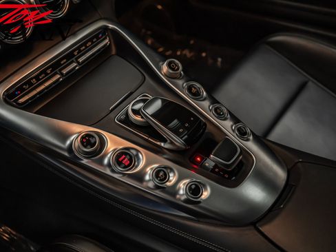 Used 2017 Mercedes-Benz AMG GT Coupe image 42