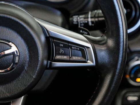 Used 2019 MAZDA MX-5 Miata RF Grand Touring image 15