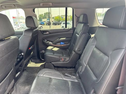 Used 2017 Chevrolet Suburban Premier AWD/4WD image 20