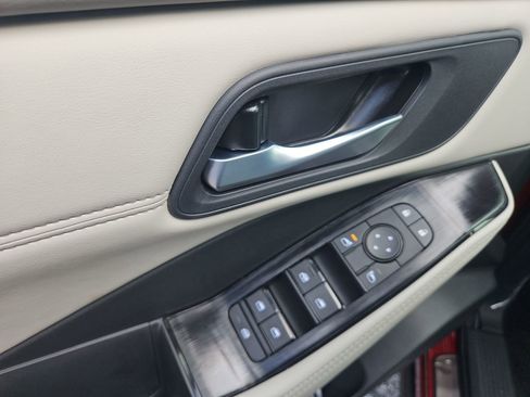 New 2026 Nissan Rogue Dark Armor image 13