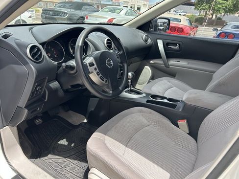 Used 2009 Nissan Rogue SL w/ Premium Pkg FWD image 14