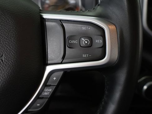 Used 2023 RAM 1500 Big Horn AWD/4WD image 38