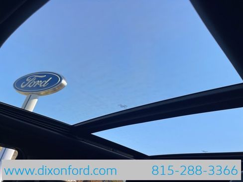 Used 2022 Ford F250 Lariat w/ Black Appearance Package image 21