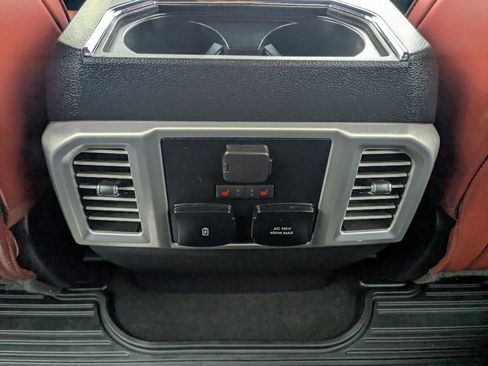 Used 2019 Ford F350 Platinum w/ Platinum Ultimate Package image 25