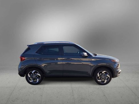 New 2026 Hyundai Venue SEL image 9