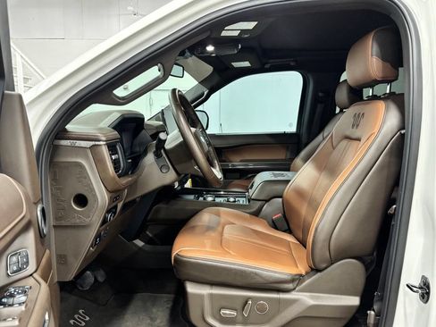 Used 2023 Ford Expedition Max King Ranch AWD/4WD image 17