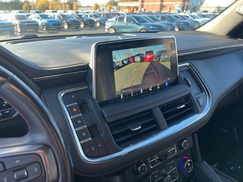 Used 2022 Chevrolet Suburban RST w/ Luxury Package image 25