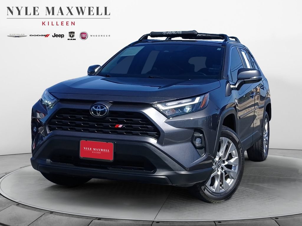 Used 2025 Toyota RAV4 XLE Premium FWD image 1