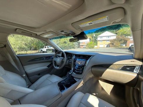 Used 2014 Cadillac CTS Luxury image 32