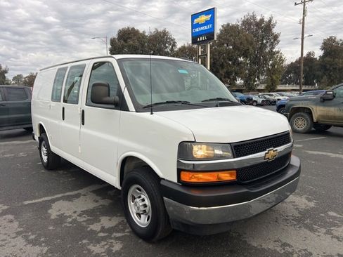 Used 2024 Chevrolet Express 2500 w/ Driver Convenience Package image 2