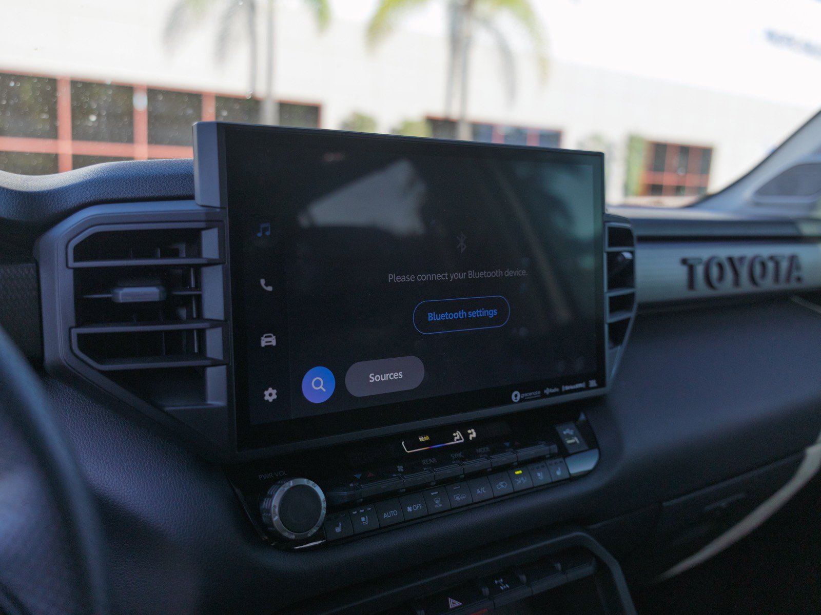 Used 2023 Toyota Sequoia TRD Pro AWD/4WD image 15