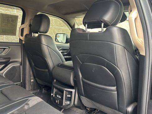 Used 2021 RAM 1500 Laramie AWD/4WD image 21
