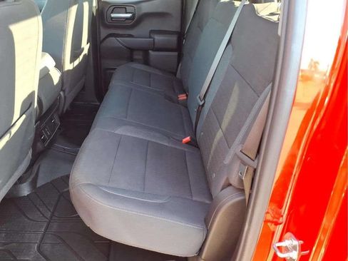 Used 2026 Chevrolet Silverado 1500 Custom w/ Turbomax Blackout Package RWD image 13