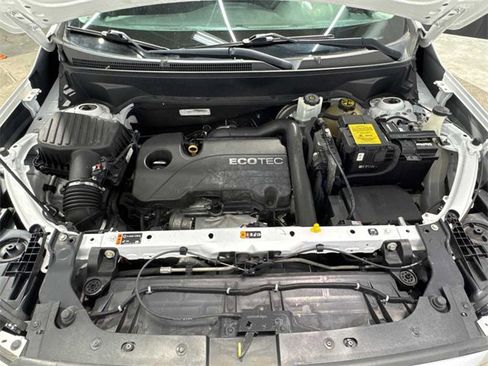 Used 2018 GMC Terrain SLE image 28