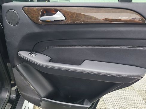 Used 2015 Mercedes-Benz ML 350 4MATIC image 39