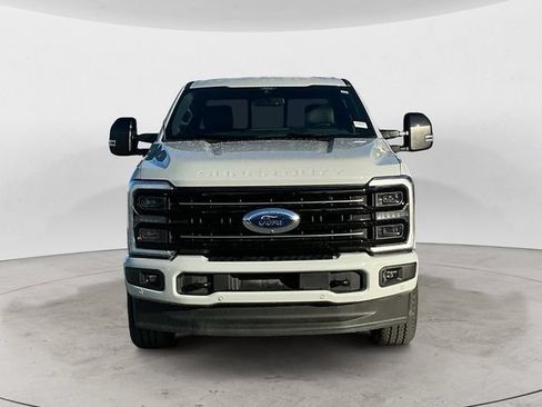 Used 2025 Ford F350 Platinum AWD/4WD image 8
