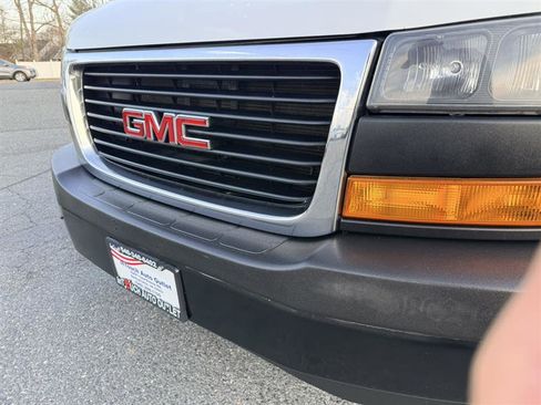 Used 2019 GMC Savana 2500 w/ Driver Convenience Package RWD image 10