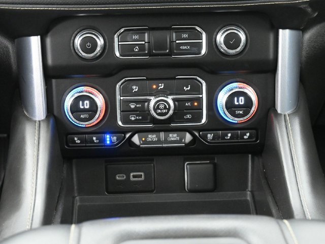 Used 2023 GMC Yukon XL SLT w/ Max Trailering Package AWD/4WD image 24