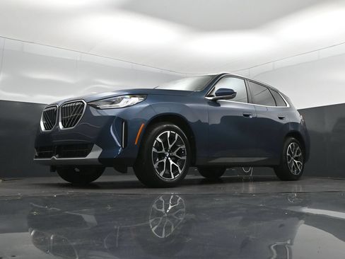 Certified 2026 BMW X3 xDrive30i w/ Premium Package AWD/4WD image 38