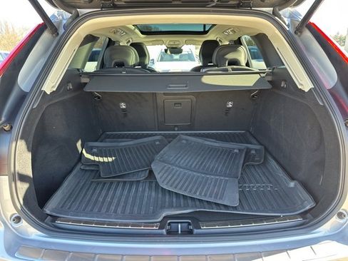 Certified 2023 Volvo XC60 B5 Plus image 34