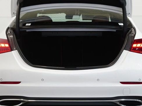 Used 2025 Mercedes-Benz C 300 4MATIC Sedan image 33