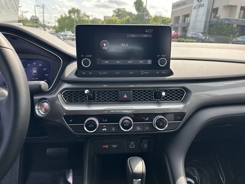 Certified 2024 Acura Integra FWD image 32
