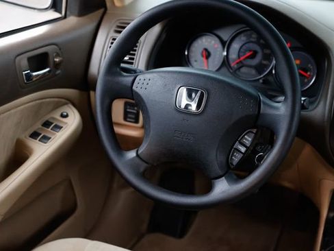 Used 2004 Honda Civic LX image 31