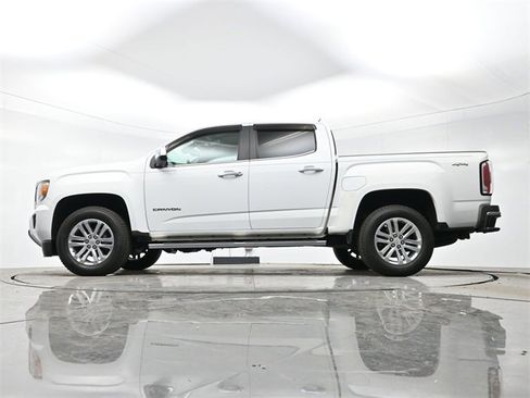 Used 2018 GMC Canyon SLT w/ Driver Alert Package image 25