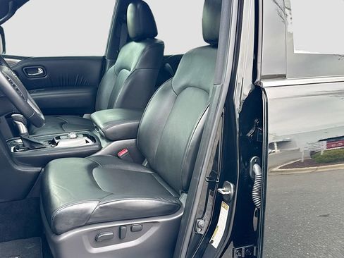 Used 2024 Nissan Armada SL w/ Midnight Edition Package image 20