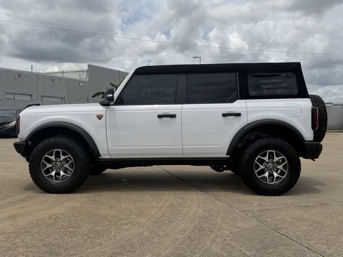 Used 2024 Ford Bronco Badlands AWD/4WD image 6