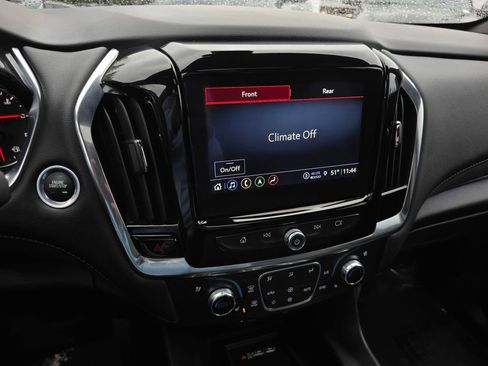 Used 2023 Chevrolet Traverse High Country w/ LPO, Floor Liner Package image 28