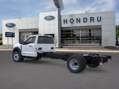 New 2025 Ford F550 4x4 Regular Cab Super Duty image 33