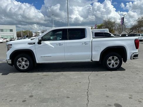 Used 2024 GMC Sierra 1500 SLT image 3
