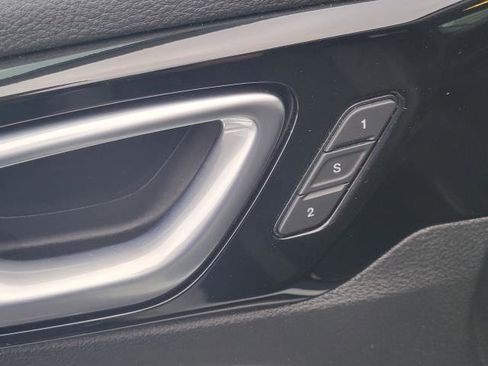 Used 2022 Jeep Compass Limited w/ Elite Group image 7