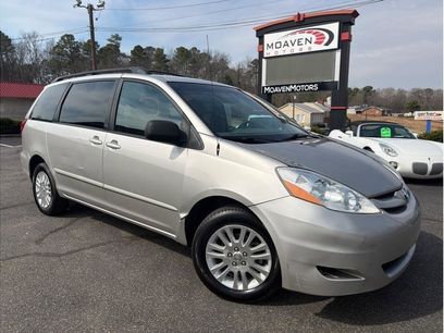 Used 2010 Toyota Sienna LE