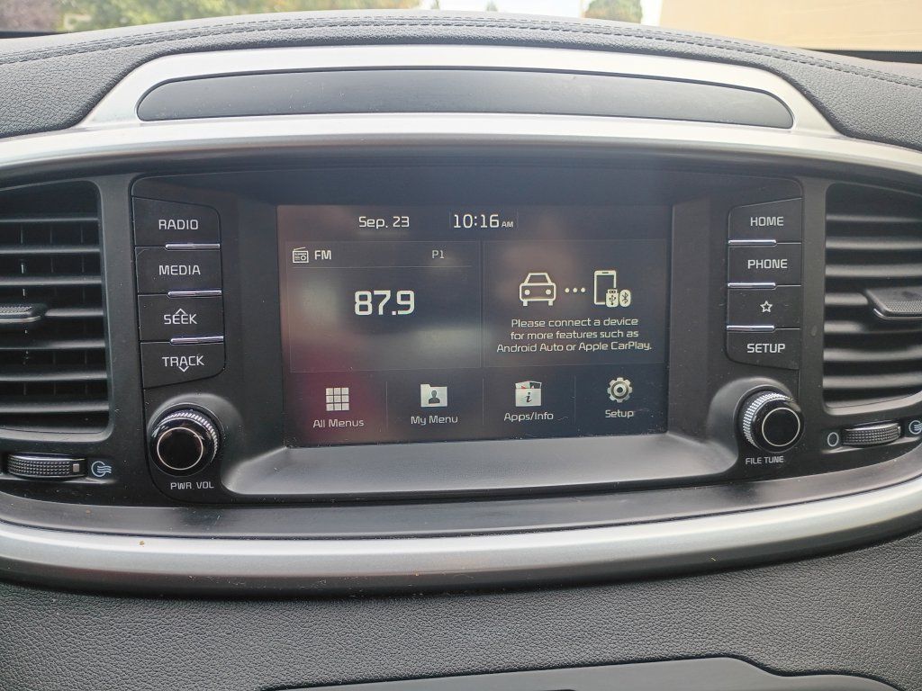 Used 2020 Kia Sorento LX w/ LX I4 Convenience Package AWD/4WD image 21