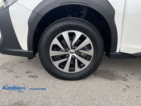 Used 2023 Subaru Outback Premium AWD/4WD image 25