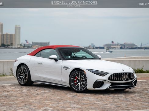 Used 2023 Mercedes-Benz SL 55 AMG 4MATIC image 2